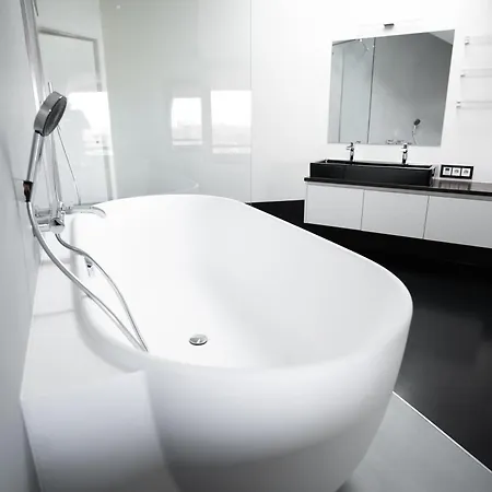 Water Tower Penthouse アパート