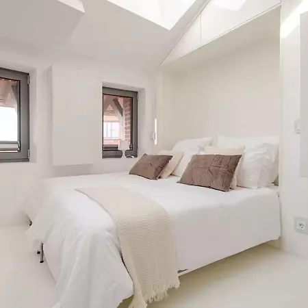 Water Tower Penthouse アパート ベルリン