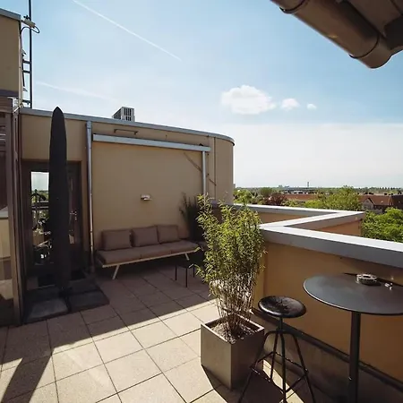 Water Tower Penthouse ベルリン